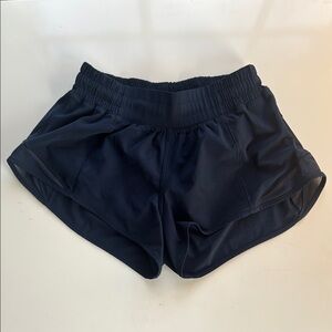 Lululemon Hottie Hot Short 2.5 - Navy